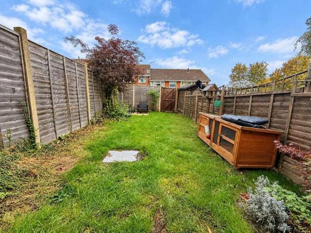 2 bed house for sale