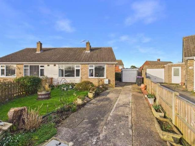 2 bed house for sale