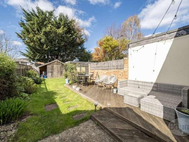 2 bed house for sale