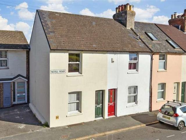 2 bed house for sale