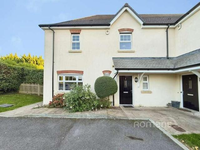 2 bed house for sale