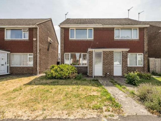 2 bed house for sale