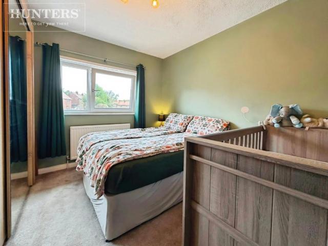 2 bed house for sale