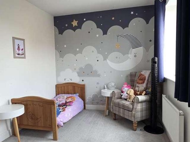 2 bed house for sale