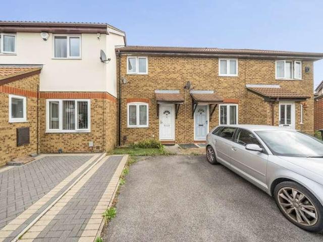 2 bed house for sale