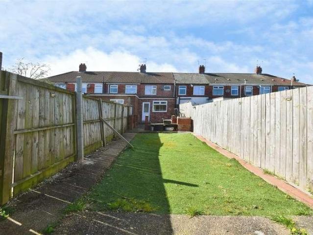 2 bed house for sale
