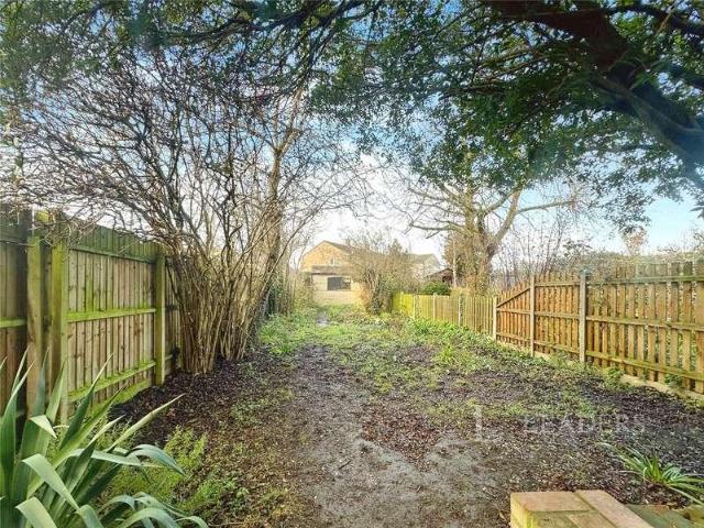 2 bed house for sale
