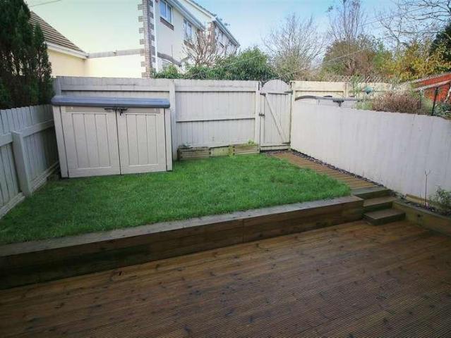 2 bed house for sale