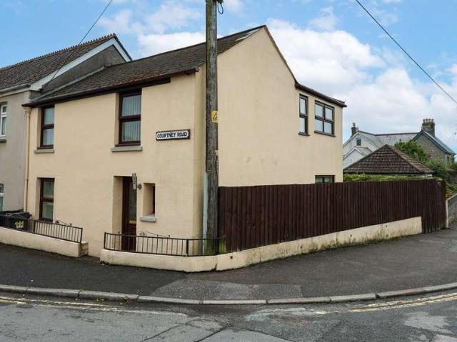 2 bed house for sale