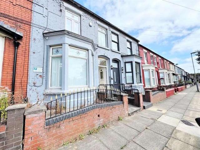 2 bed house for sale