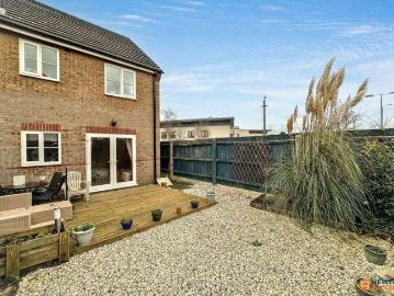 2 bed house for sale