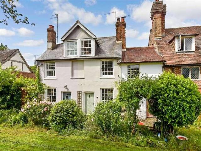 2 bed house for sale