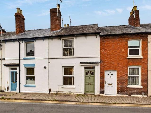 2 bed house for sale