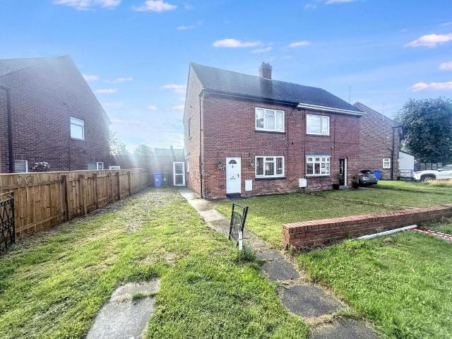 2 bed house for sale