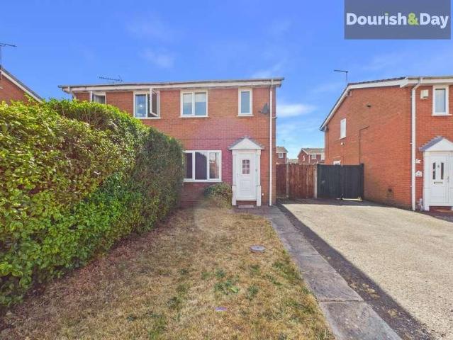 2 bed house for sale
