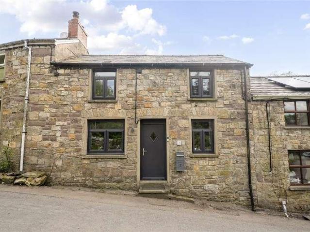 2 bed house for sale