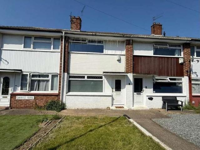 2 bed house for sale