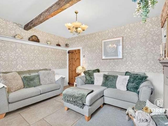 2 bed house for sale