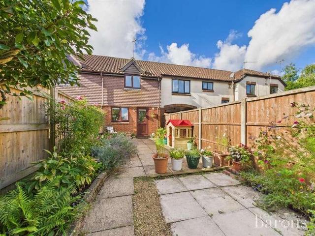 2 bed house for sale
