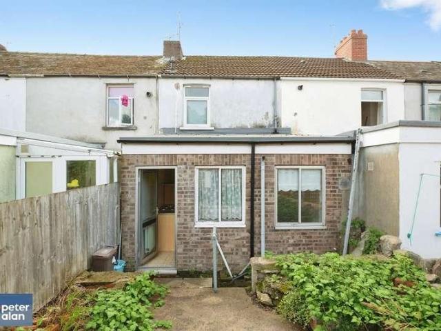 2 bed house for sale