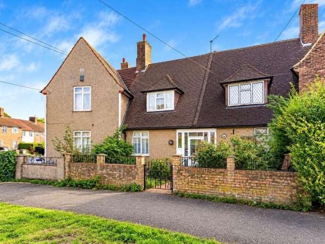 2 bed house for sale