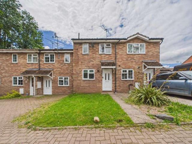 2 bed house for sale