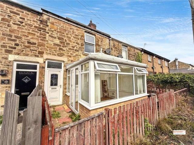 2 bed house for sale