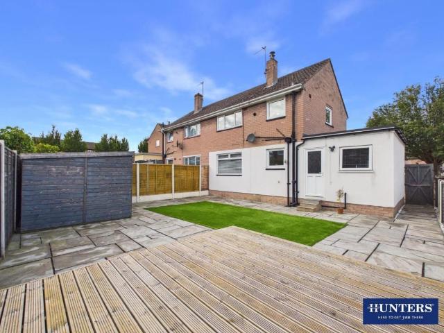 2 bed house for sale