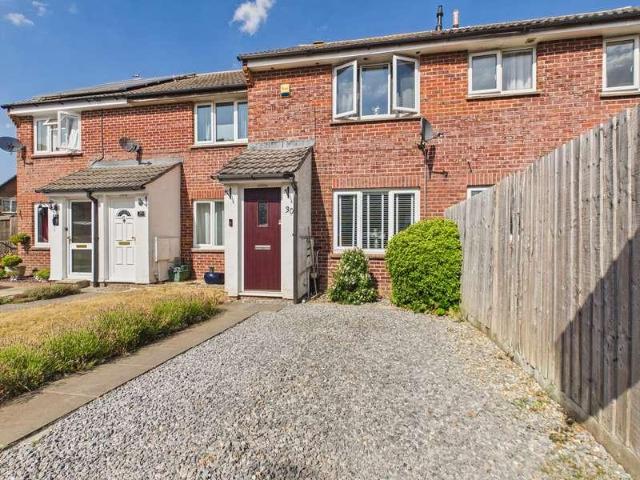 2 bed house for sale