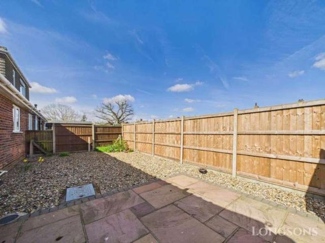 2 bed house for sale