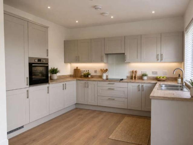 2 bed house for sale