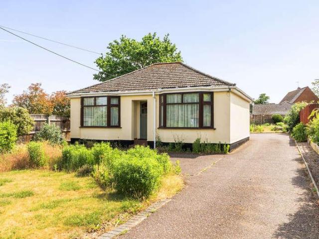2 bed house for sale