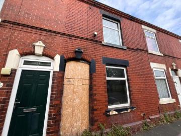2 bed house for sale