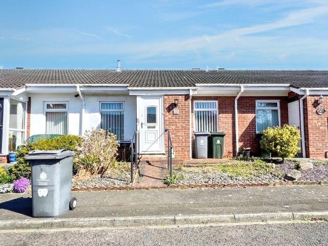 2 bed house for sale