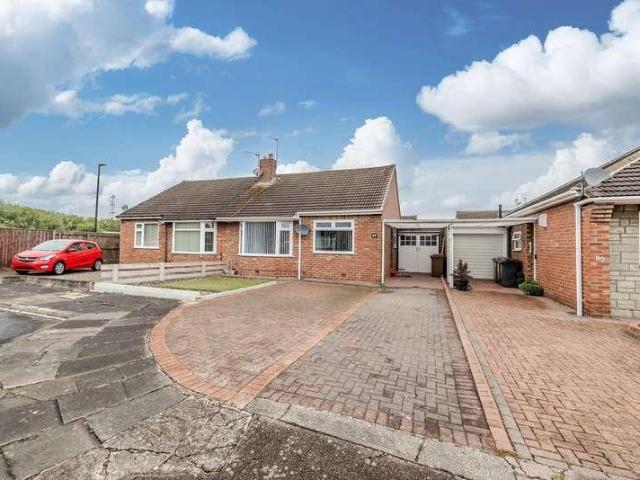2 bed house for sale
