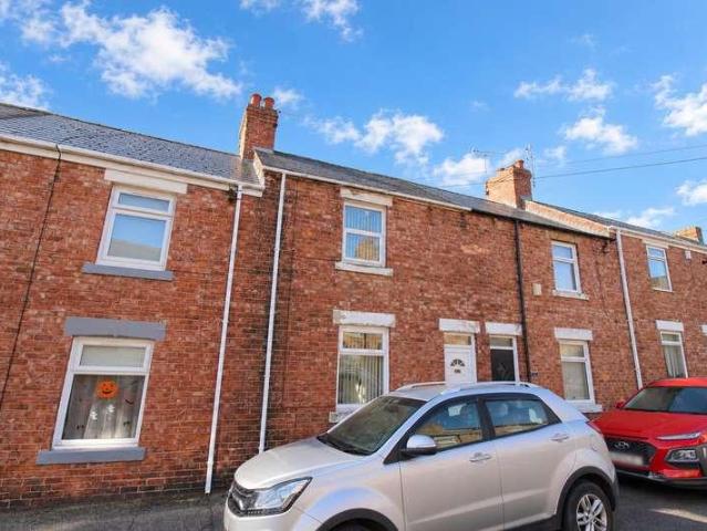 2 bed house for sale