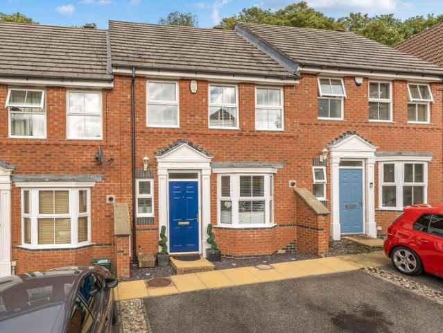 2 bed house for sale