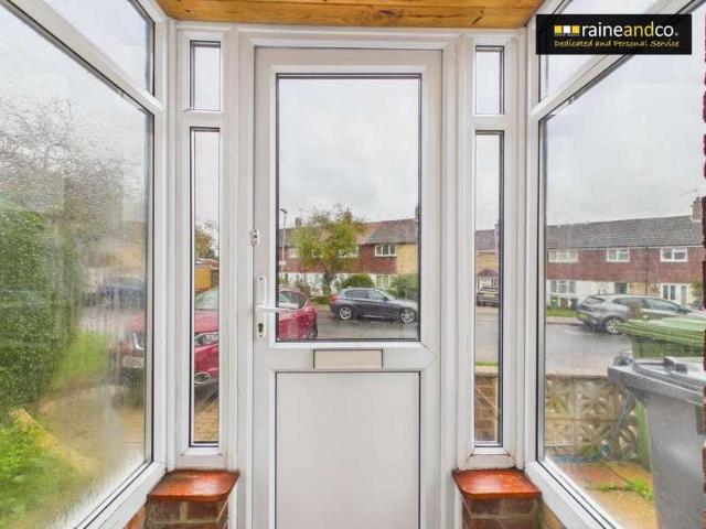 2 bed house for sale