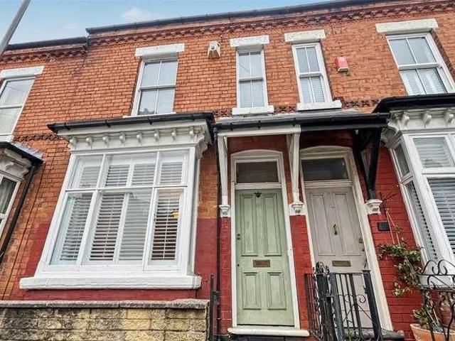 2 bed house for sale