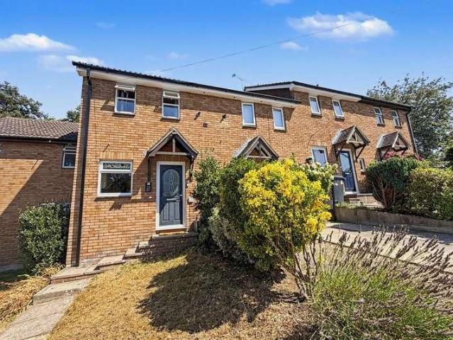 2 bed house for sale