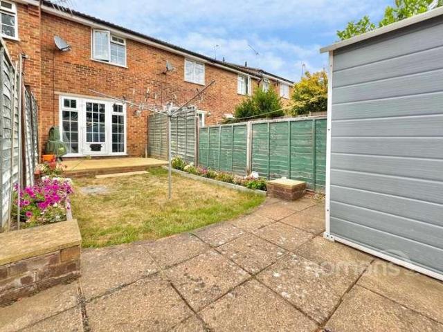 2 bed house for sale