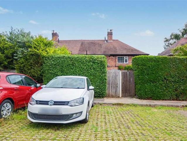 2 bed house for sale