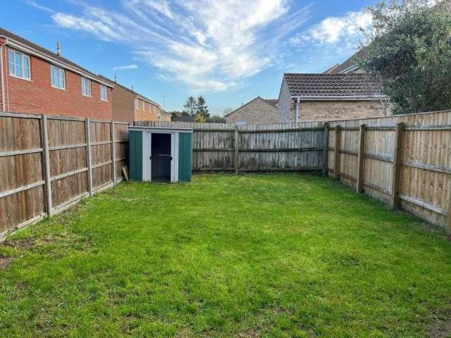2 bed house for sale