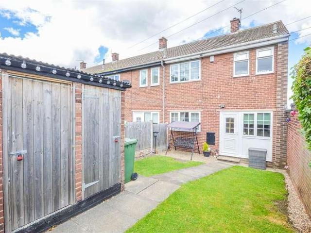 2 bed house for sale