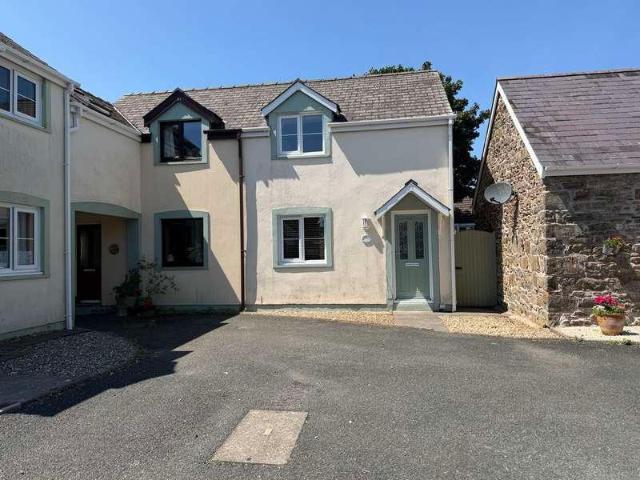 2 bed house for sale
