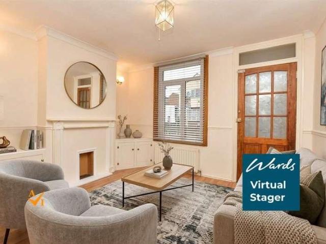 2 bed house for sale