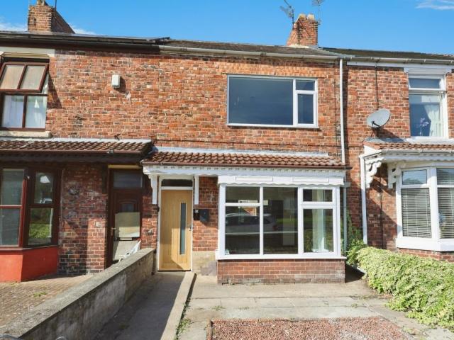 2 bed house for sale