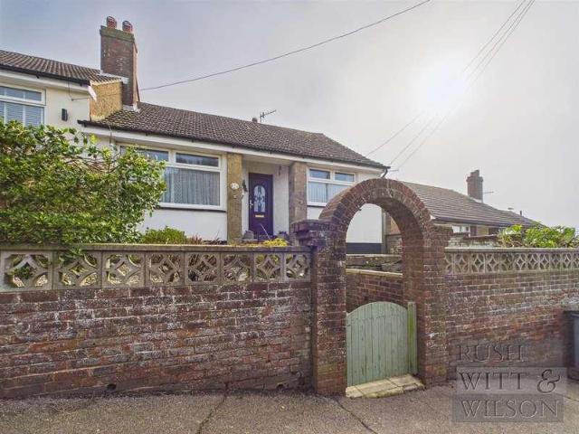 2 bed house for sale