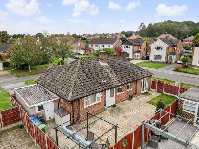 2 bed house for sale