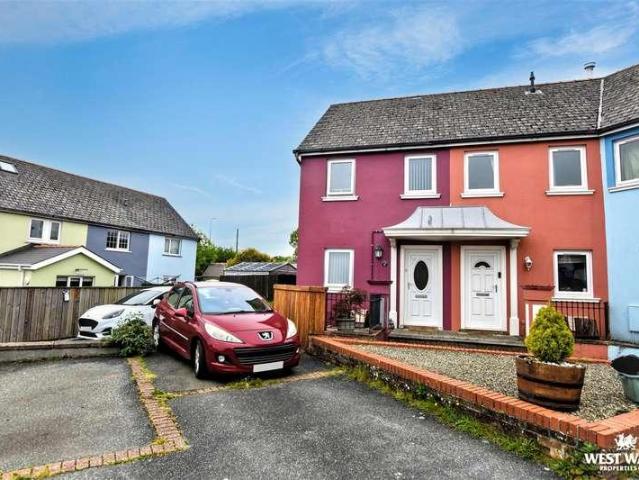 2 bed house for sale